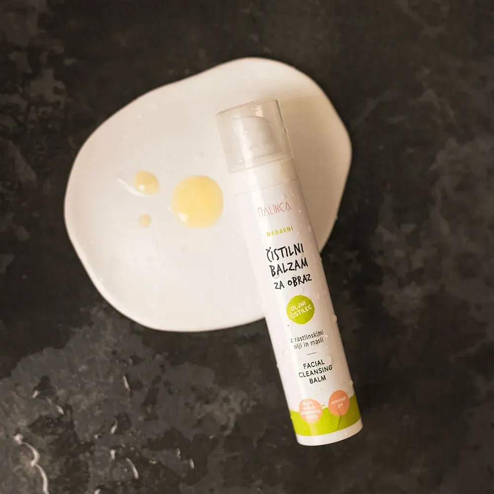 Balsamo detergente naturale per il viso