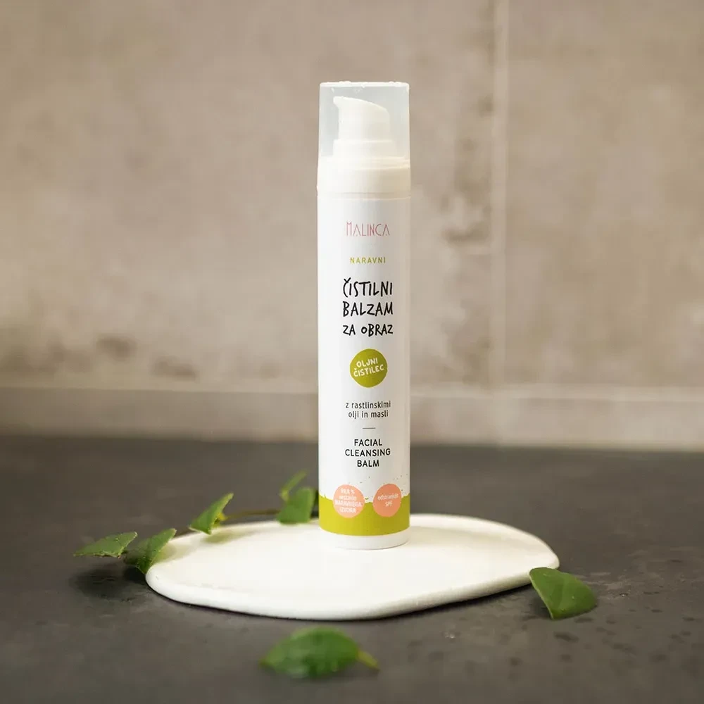 Balsamo detergente naturale per il viso