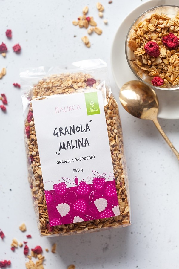 Granola al lampone fatta in casa