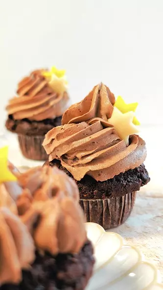 VIDEO: Muffin al cioccolato con olio d'oliva e arancia