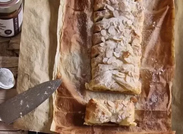 VIDEO: Treccia con cioccolato e banana