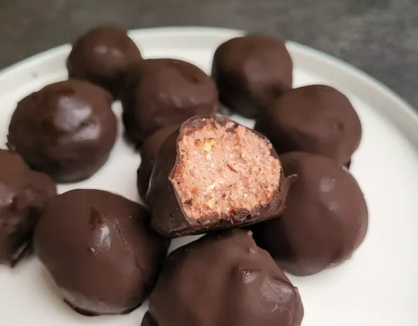 Palline proteiche con Pink latte mix