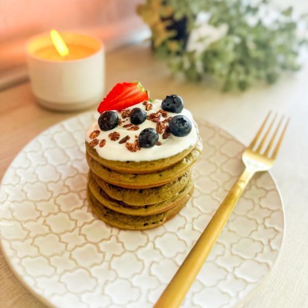 VIDEO: Mini pancake al tè matcha